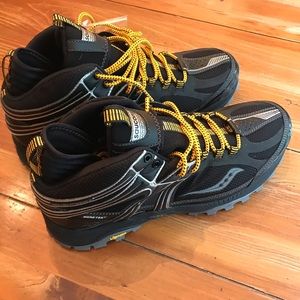 Men’s Saucony Progrid Adventerra GTX